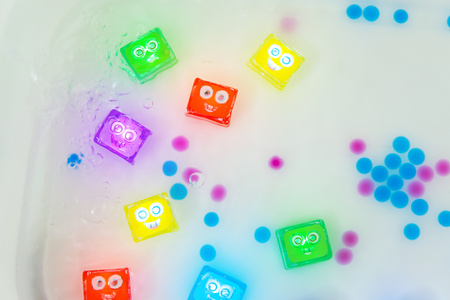 Glo Pals, Kostki sensoryczne świecące w wodzie Blair - zabawka kąpielowa, kolor turkusowy