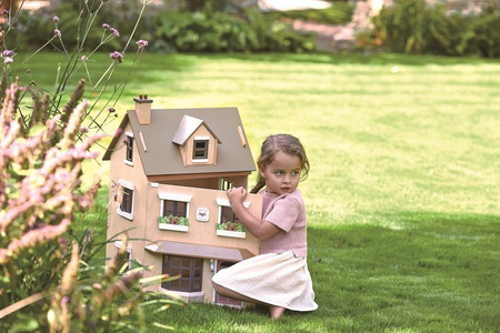 Drewniany trzypiętrowy domek dla lalek z wyposażeniem, Tender Leaf Toys